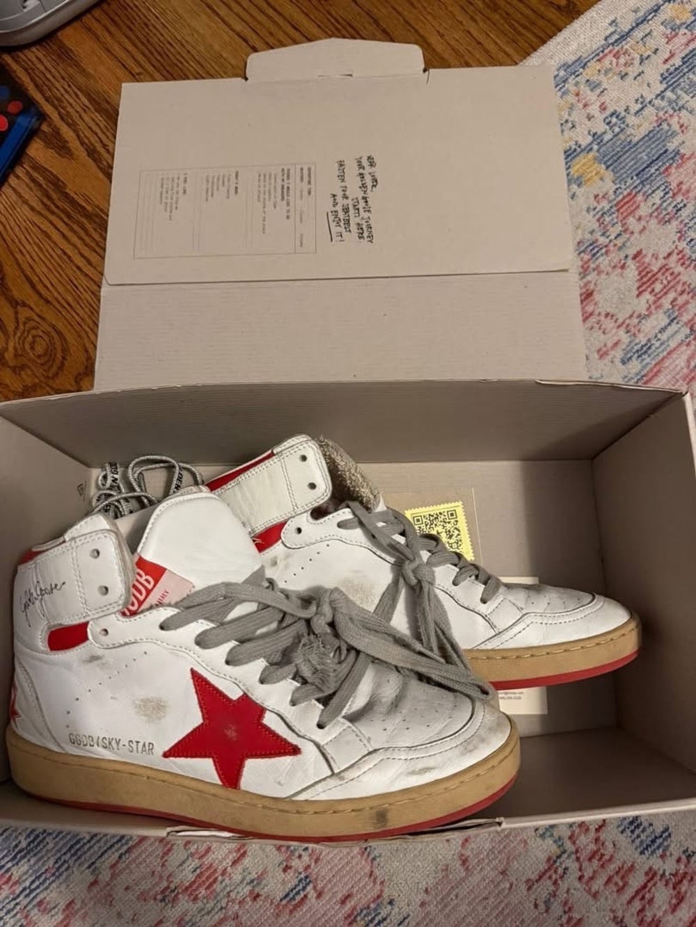 Size 38 Golden Goose Sky Stars in great condition